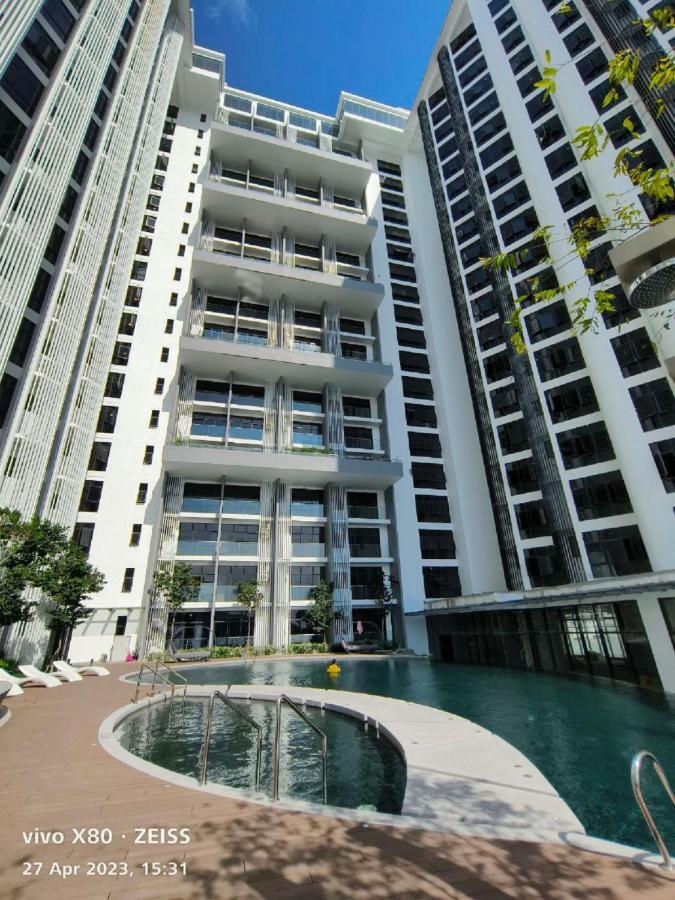 Relaxing Suite @Suzana The Shore Kota Kinabalu Bagian luar foto